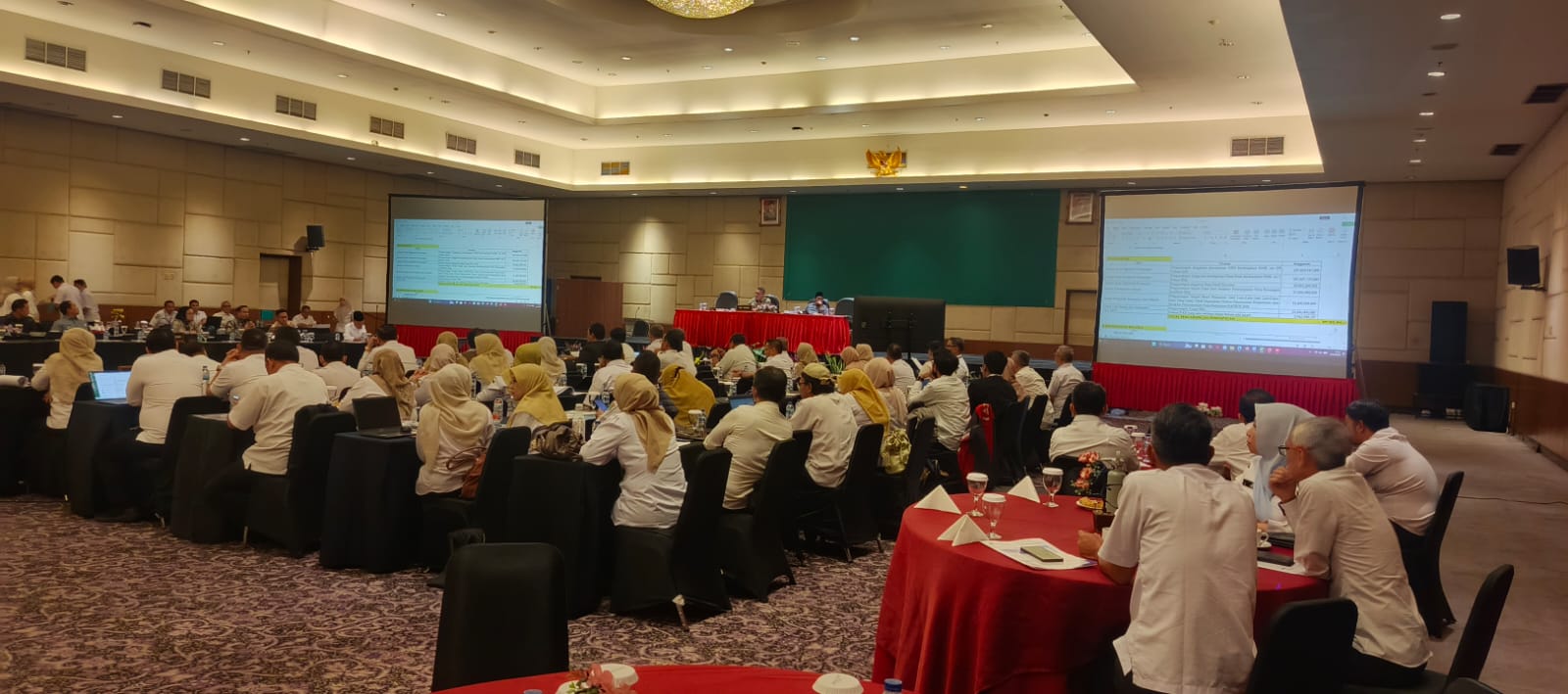 Rapat Pembahasan Raperda APBD Perubahan Tahun Anggaran 2026
